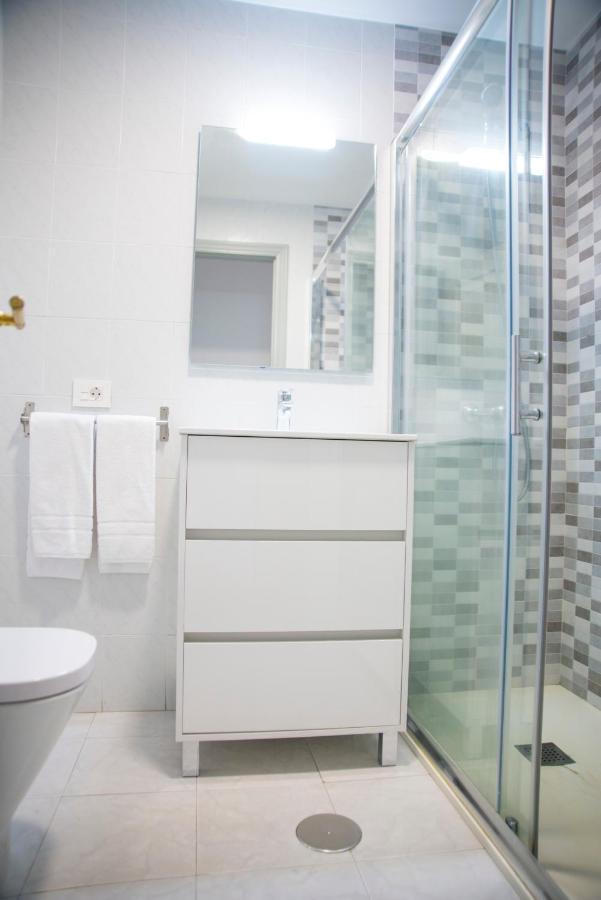 O Grove Centro Con Vistas A La Toja Parking Apartman Kültér fotó